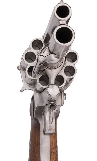 Револьвер Ле Ма под патрон центрального воспламенения (Льеж). Вид спереди.