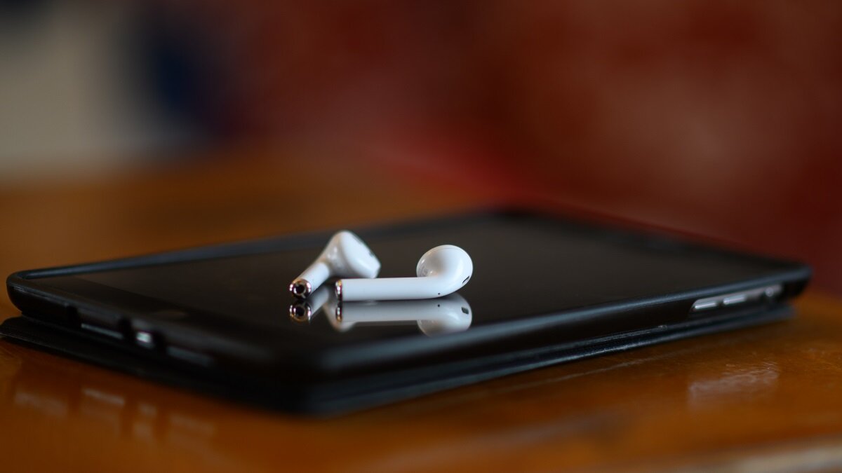    AirPods