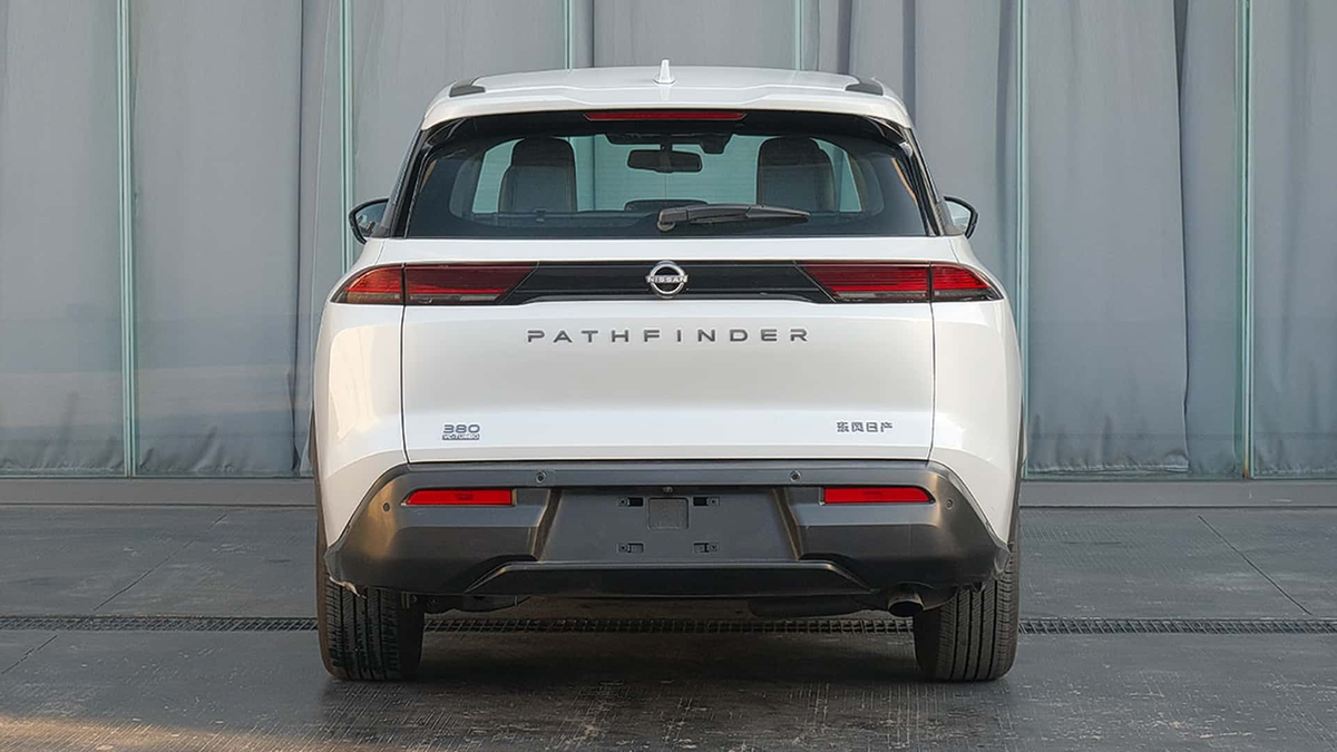 Китайский рынок получил свою версию нового Nissan Pathfinder, которая сильно отличается от американского аналога.-2