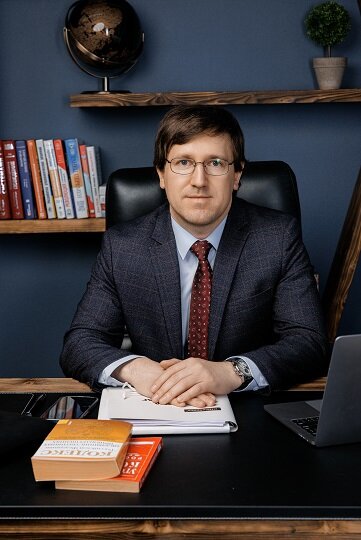 Семейный юрист Андрей Дмитриев