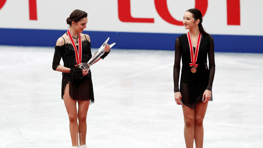 Евгения Медведева и Полина Цурская