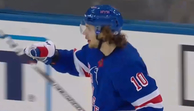 Артемий Панарин после забитого гола