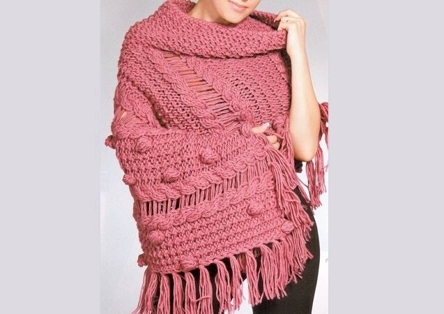 Пончо крупной вязки