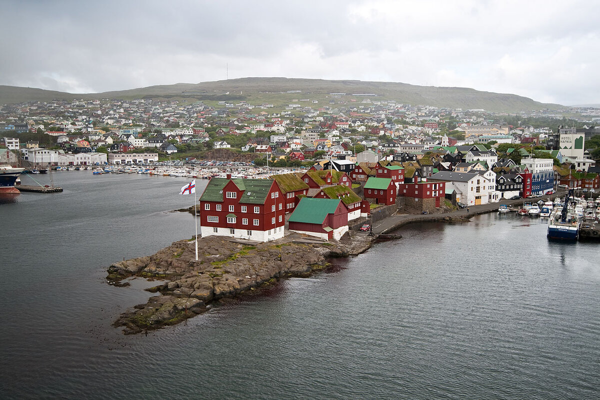 Selected island. Фарерские острова Tórshavn. Торсхавн Фарерские.