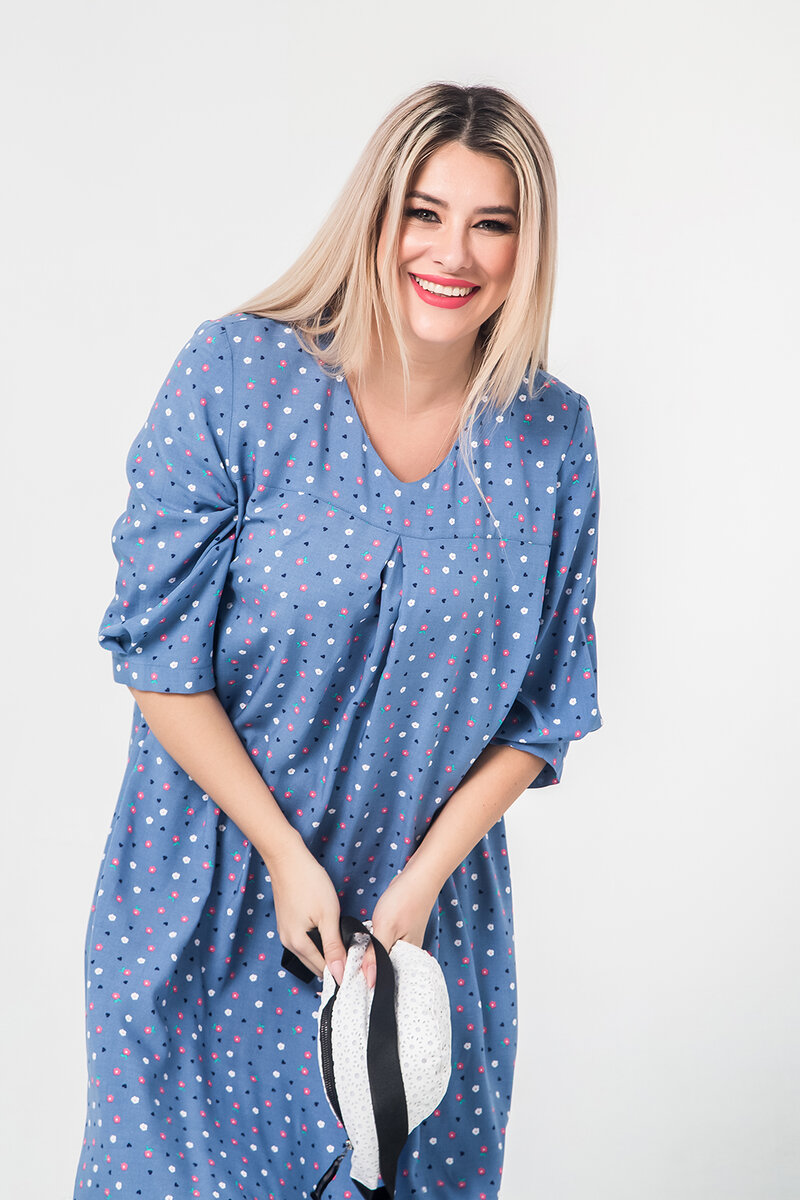 Прекрасная леди в платье от Бутика Полной Моды