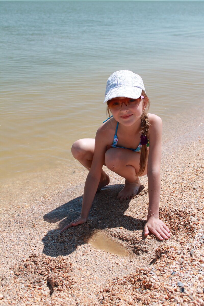 Дети на Азовском море.