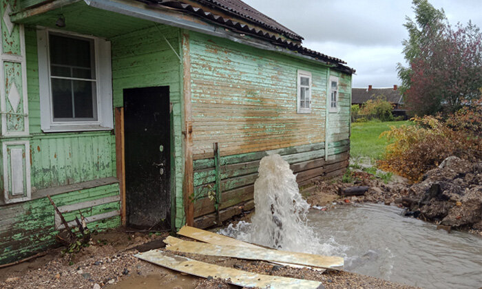 Пробурили скважину – получили самоизлив воды