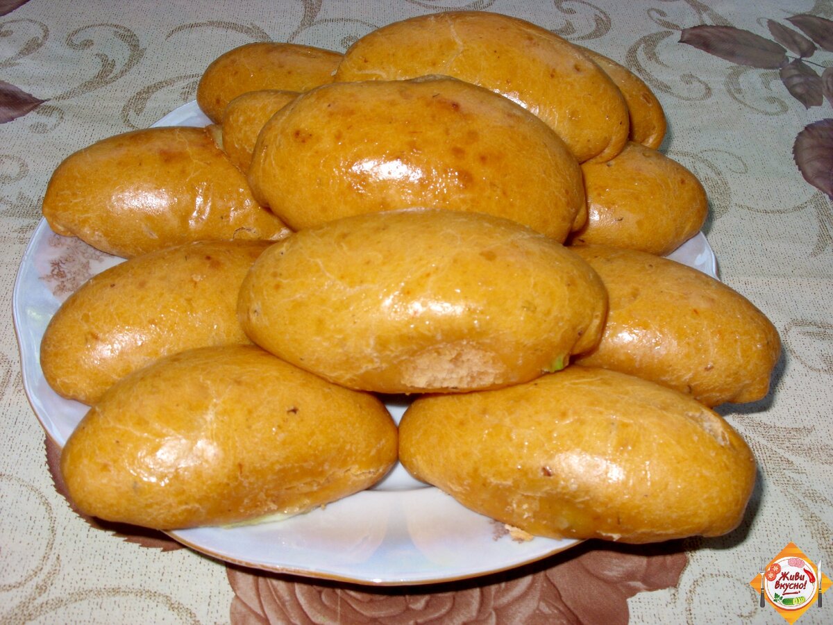 Пирожки, еда, хозяйка, пирожки духовые