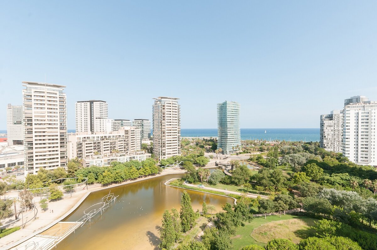 Прибрежный район Барселоны Diagonal Mar