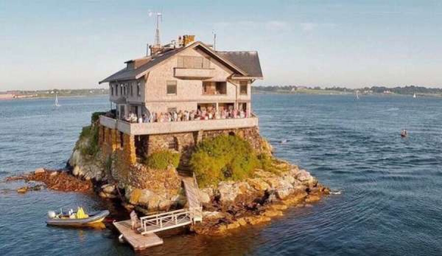 дом на острове    