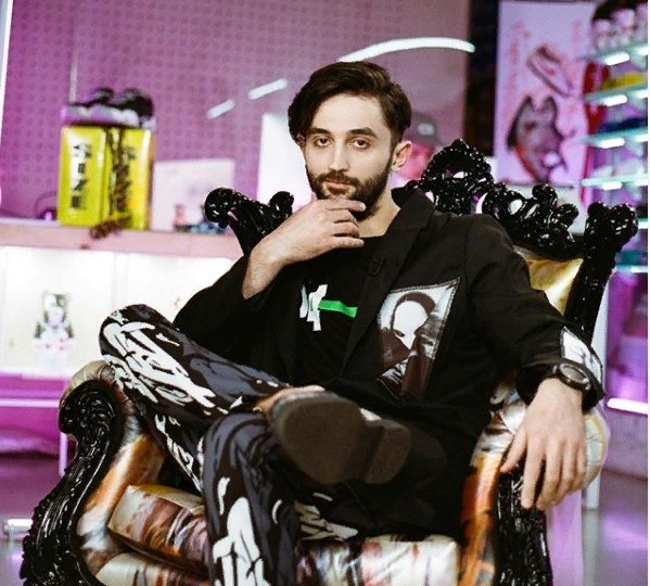 Кто такой Рустам Рептилоид? Биография.