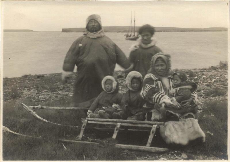 Редкие фото жителей архипелага Новая Земля, снятые в 1920 во время 1-й арктической экспедиции СССР на шхуне Шарлотта