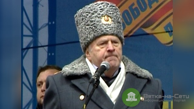 https://vkirove.ru/news/2020/08/10/v_putin_lishil_karakulevykh_papakh_polkovnikov_i_vysshikh_ofitserov_.html