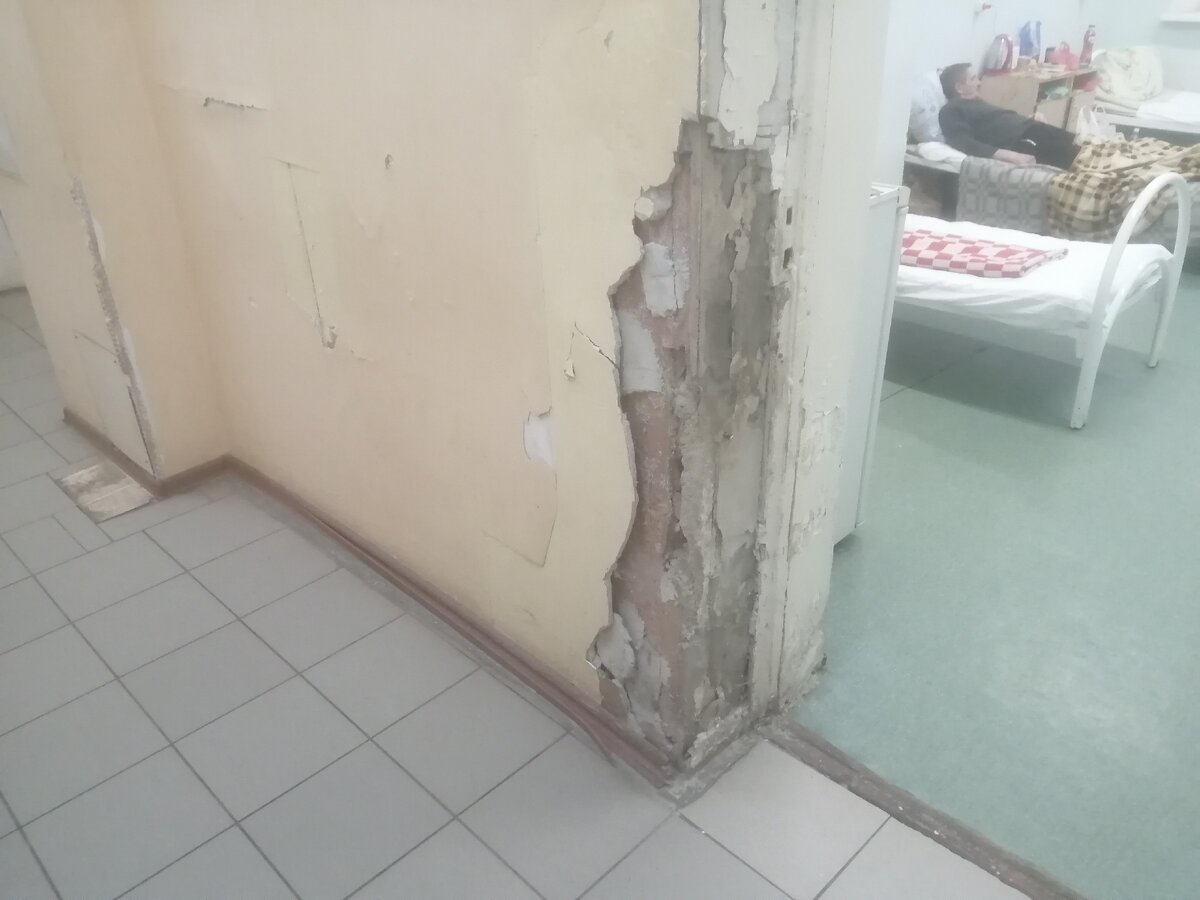 Вход в палату хирургического отделения 