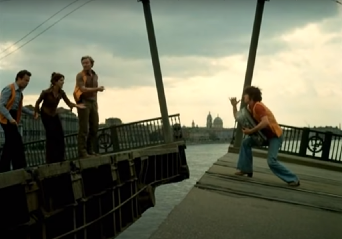 Биржевой мост