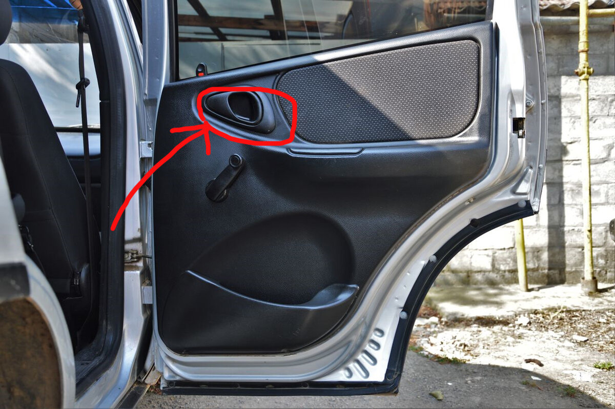 Дёргал, дёргал. Толку ноль.