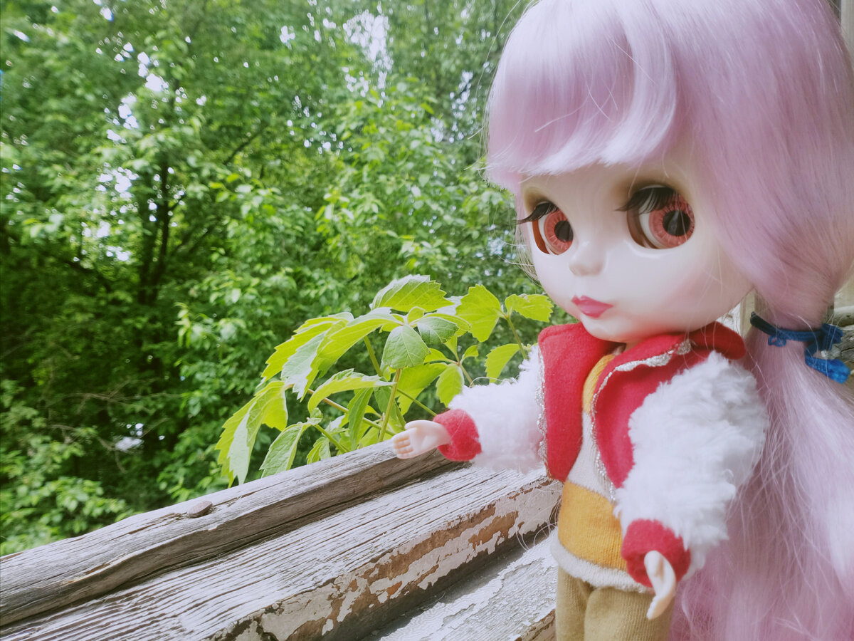 И в новом наряде :)