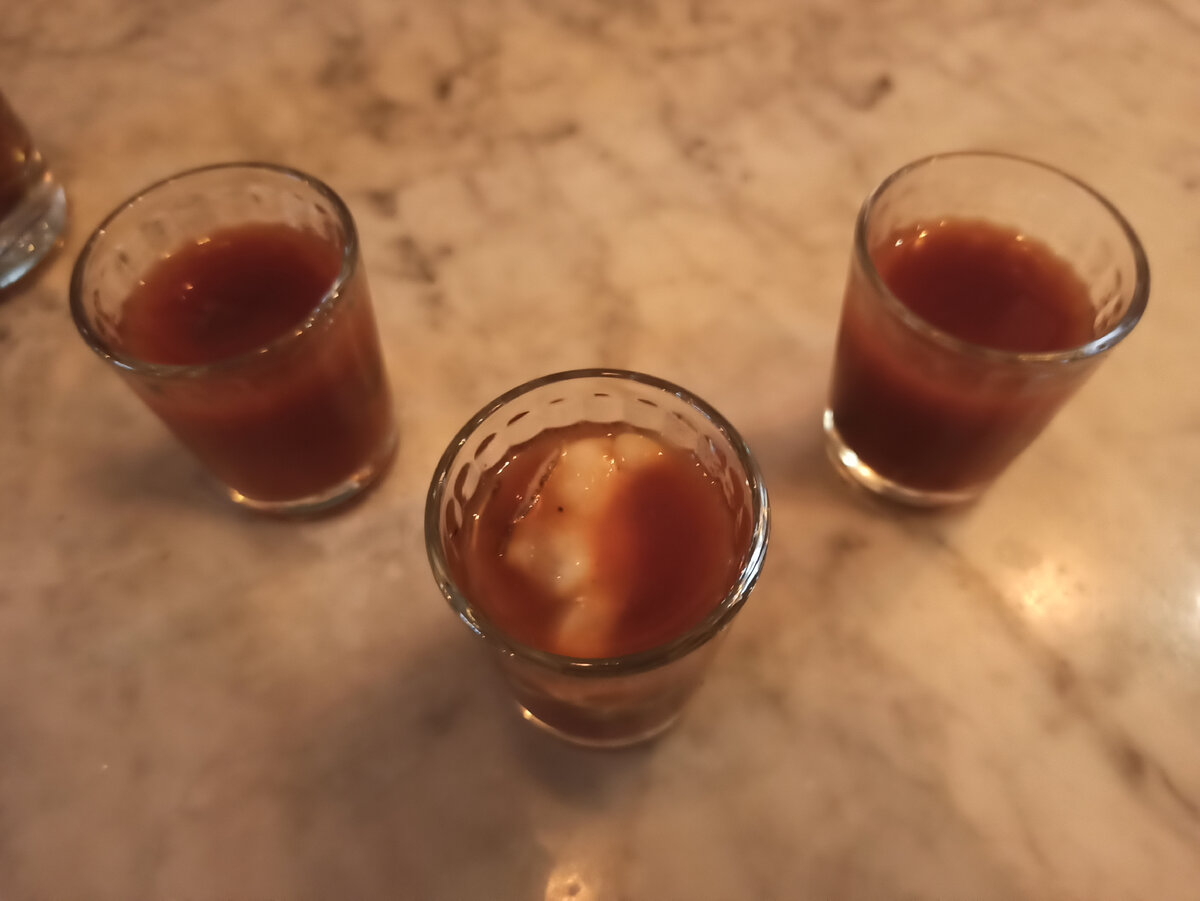 Шоты с устрицей, 1250 р за 3 шота