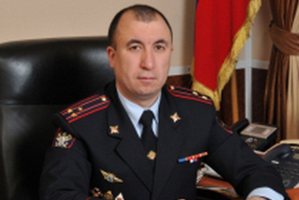    В рамках расследования дела банды киллеров в Оренбурге суд допрашивает замначальника регионального УМВД Руслана Магомедова