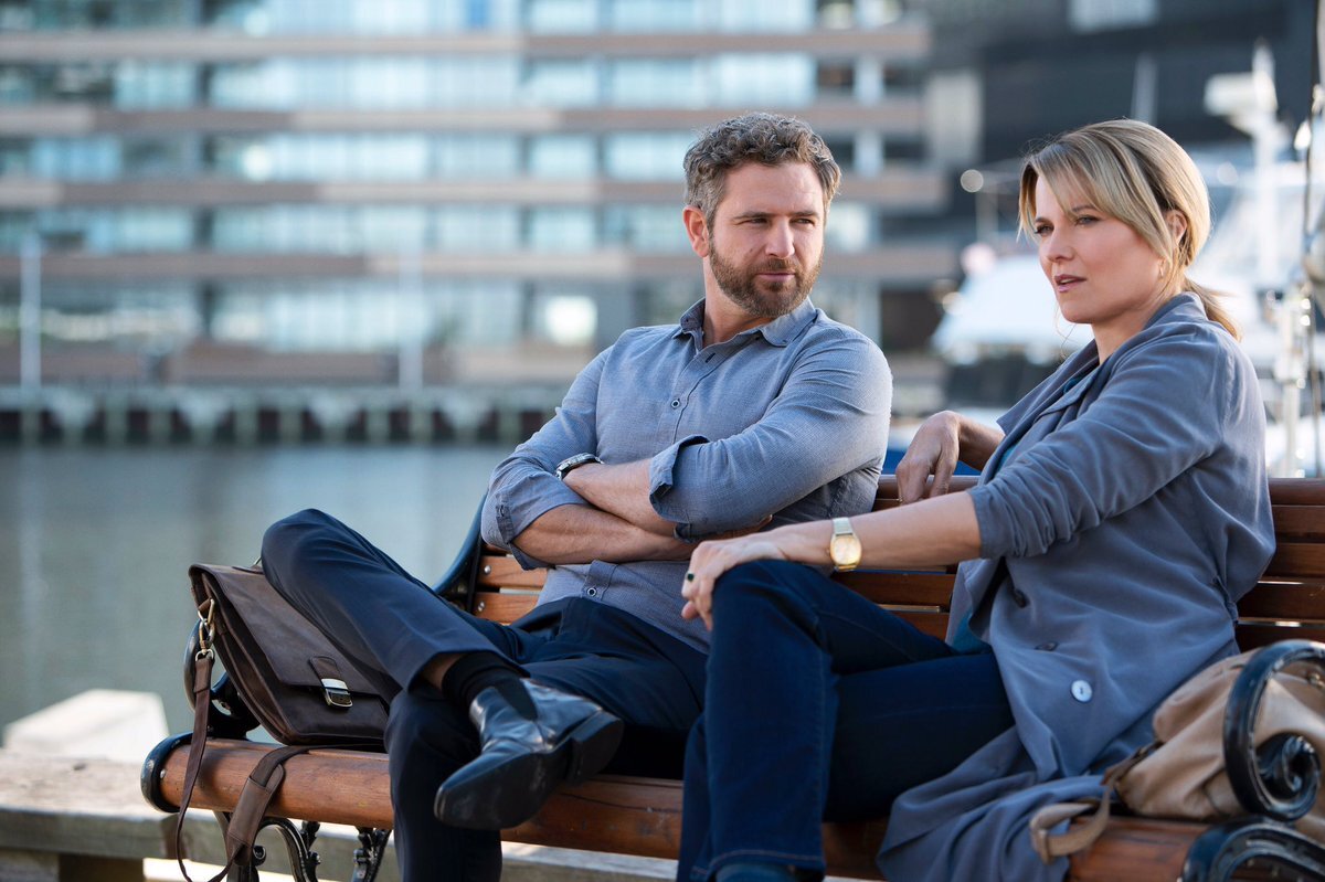 кадр из сериала "Моя жизнь - убийство" / источник www.kinopoisk.ru