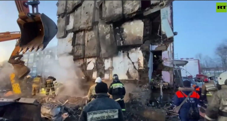    При взрыве газа в жилом доме на Сахалине погибли девять человек, еще девять пострадали Марина Шарт