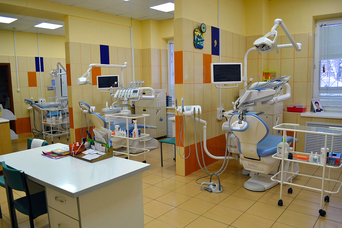 Та самая детская стоматология. Врачи здесь работают хорошие. За несколько лет никаких претензий к ним не возникало.