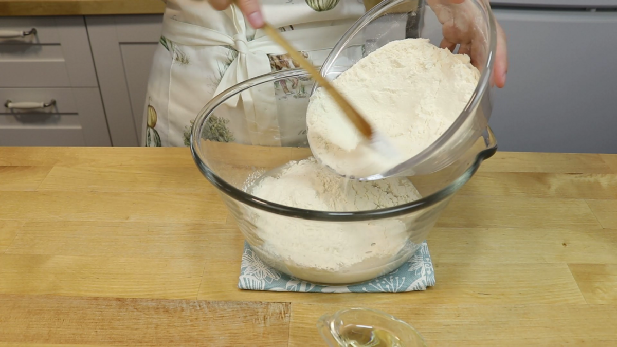 Такой пирог я готовлю вместо пиццы : сочно, безумно вкусно и бюджетно, огненный пирог Такой пирог я готовлю вместо пиццы : сочно, безумно вкусно и бюджетно, огненный пирог