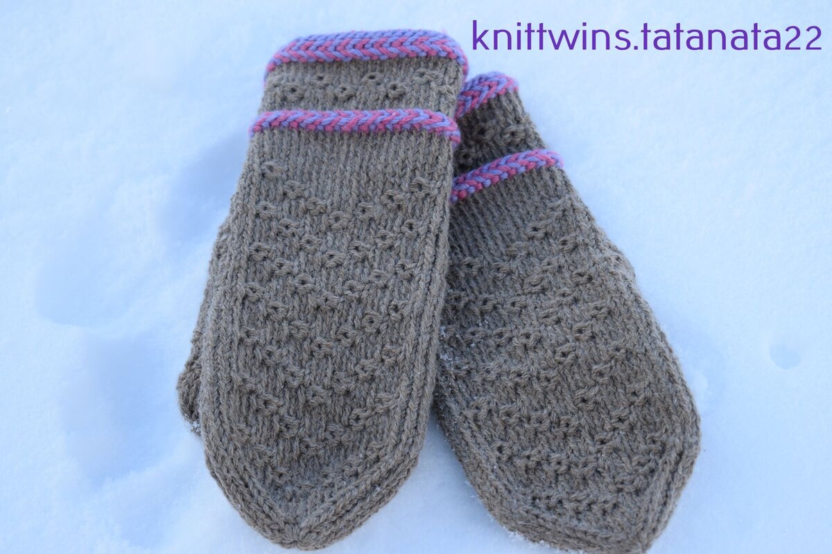 Варежки в технике витого вязания, фото авторов