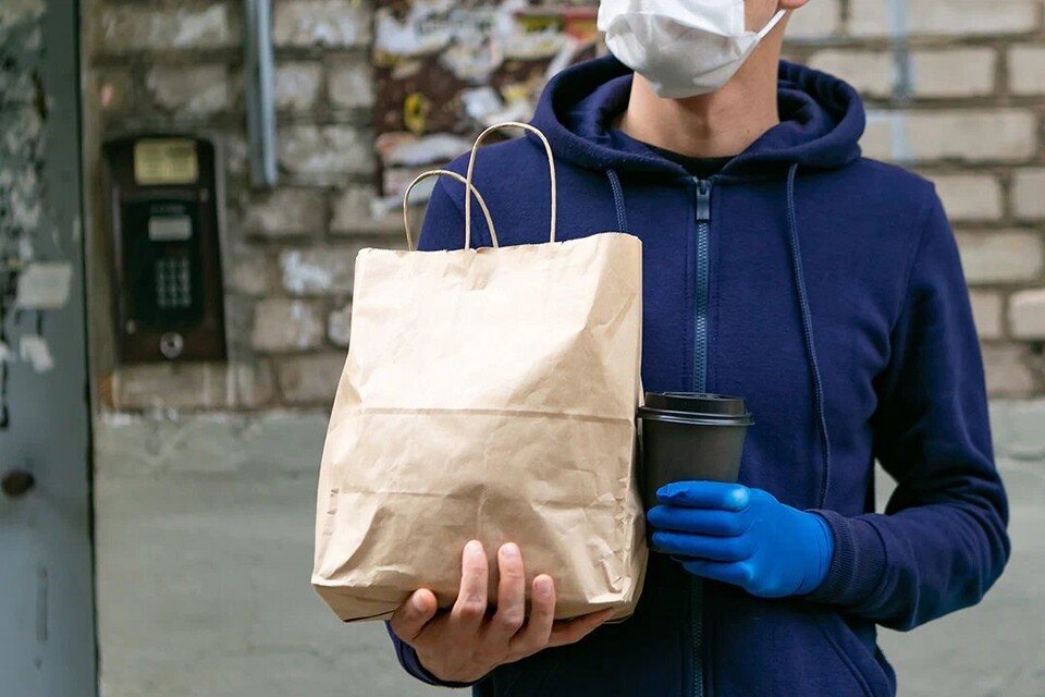     14 января Wildberries уведомил МАРТ о том, что отменяется плата за возврат товаров, которые не подошли. Юлия Хвощ