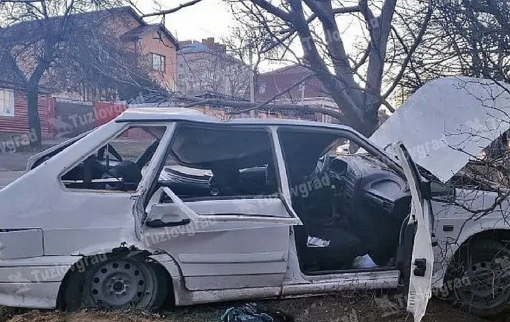 В новочеркасске подростки разбились на машине фото