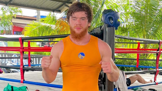    Шара Буллет. Соцсети