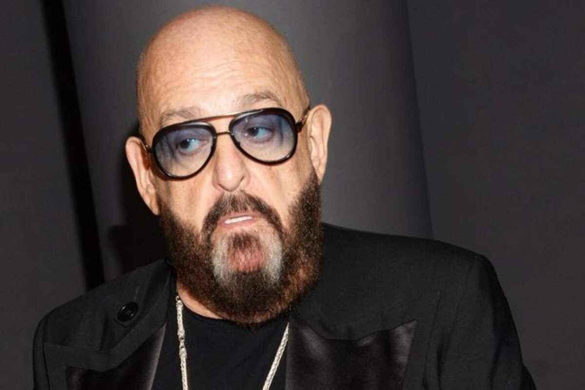    Михаил Шуфутинский