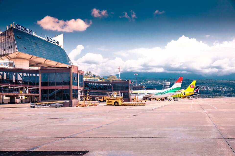     Рейсы будут выполнять 28 авиаперевозчиков Олег УМАРОВ