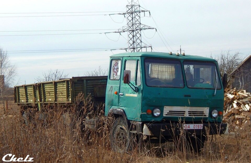 Каз это. Каз-608в Колхида кабина. Каз-608 Колхида салон. Каз Колхида кабина. Каз-608в внутри.