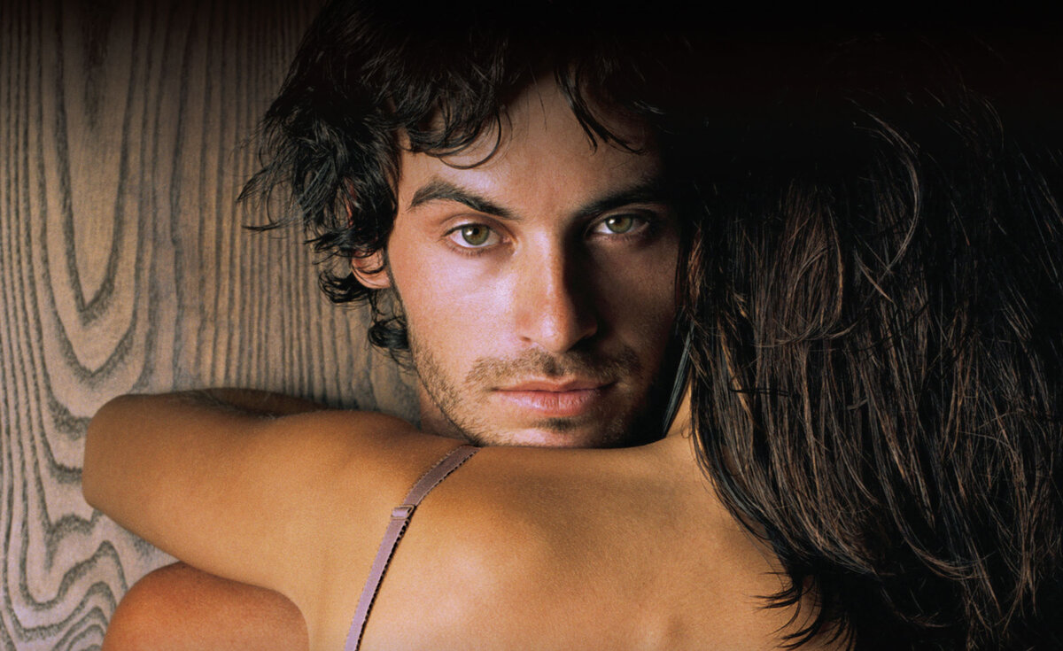 Постарайтесь получить максимум информации, но без нажима, как бы между делом, чтобы он был расслаблен и мог открыться