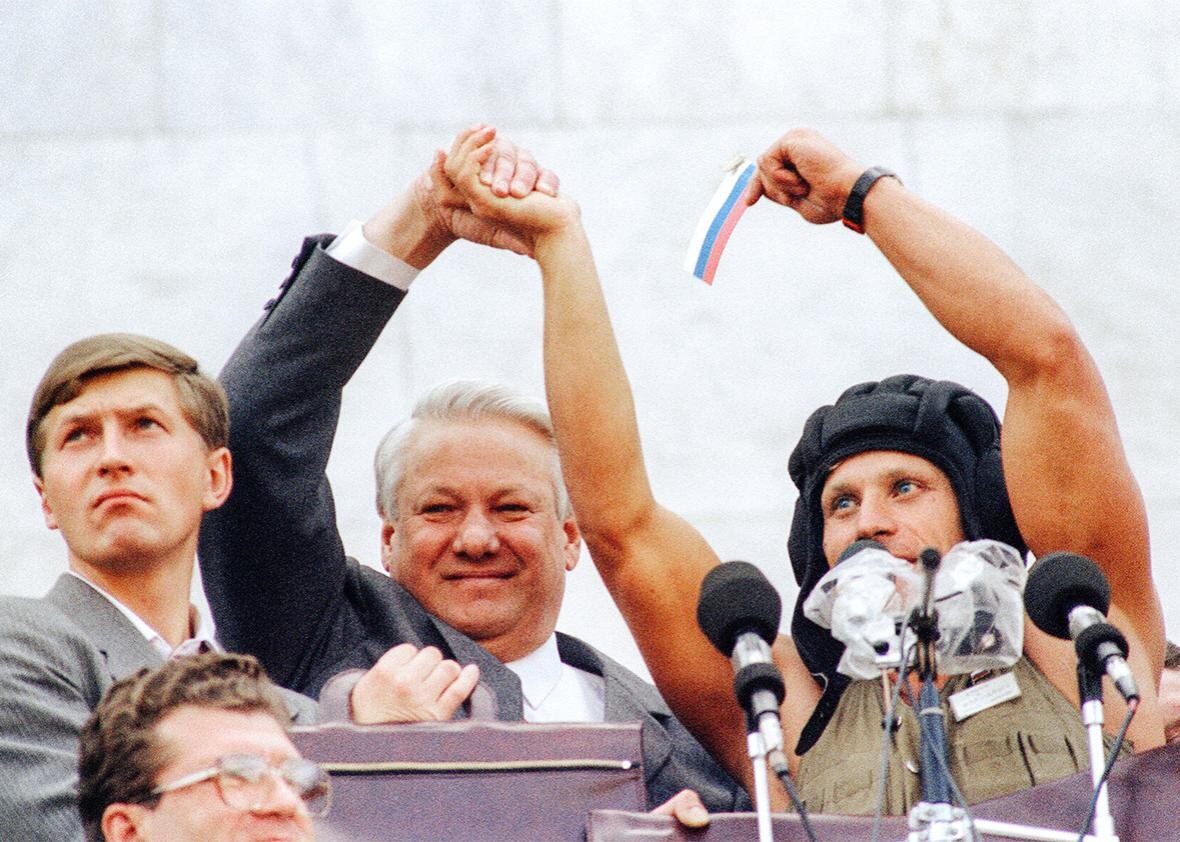 1 октября 1991 года. Путч 1991 Ельцин. Борис Ельцин августовский путч. Августовский путч Ельцин. Борис Ельцин 1991 путч