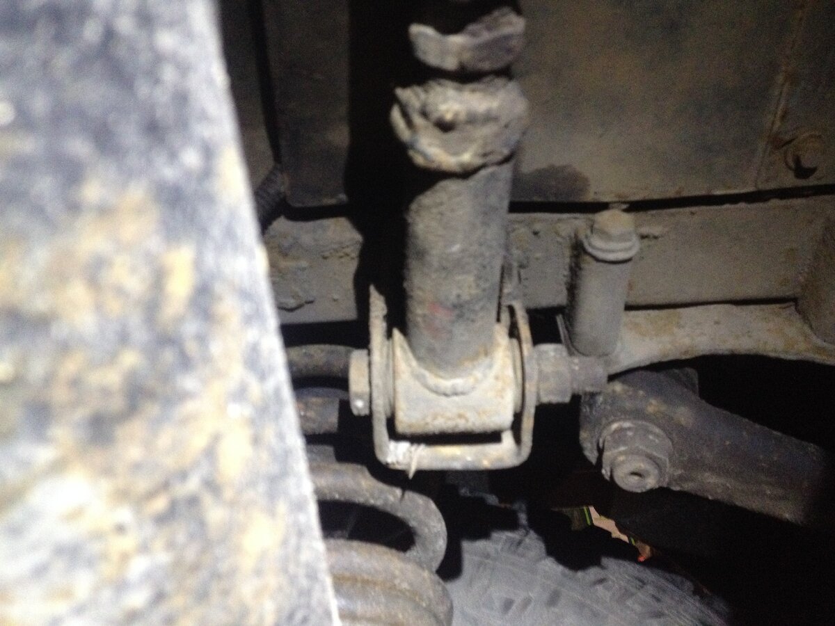 Верхнее крепление панары-все отлично.