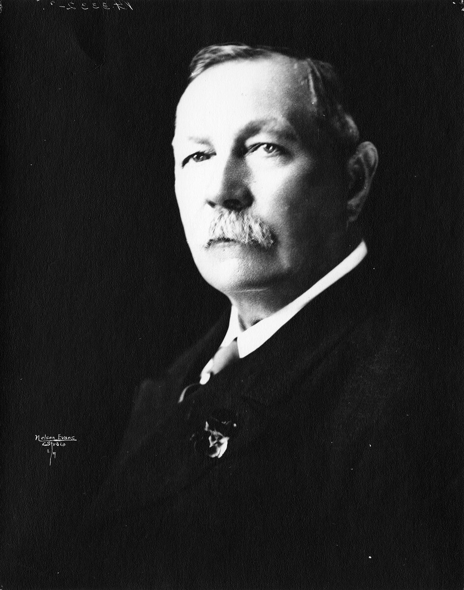 Артур Конан Дойл