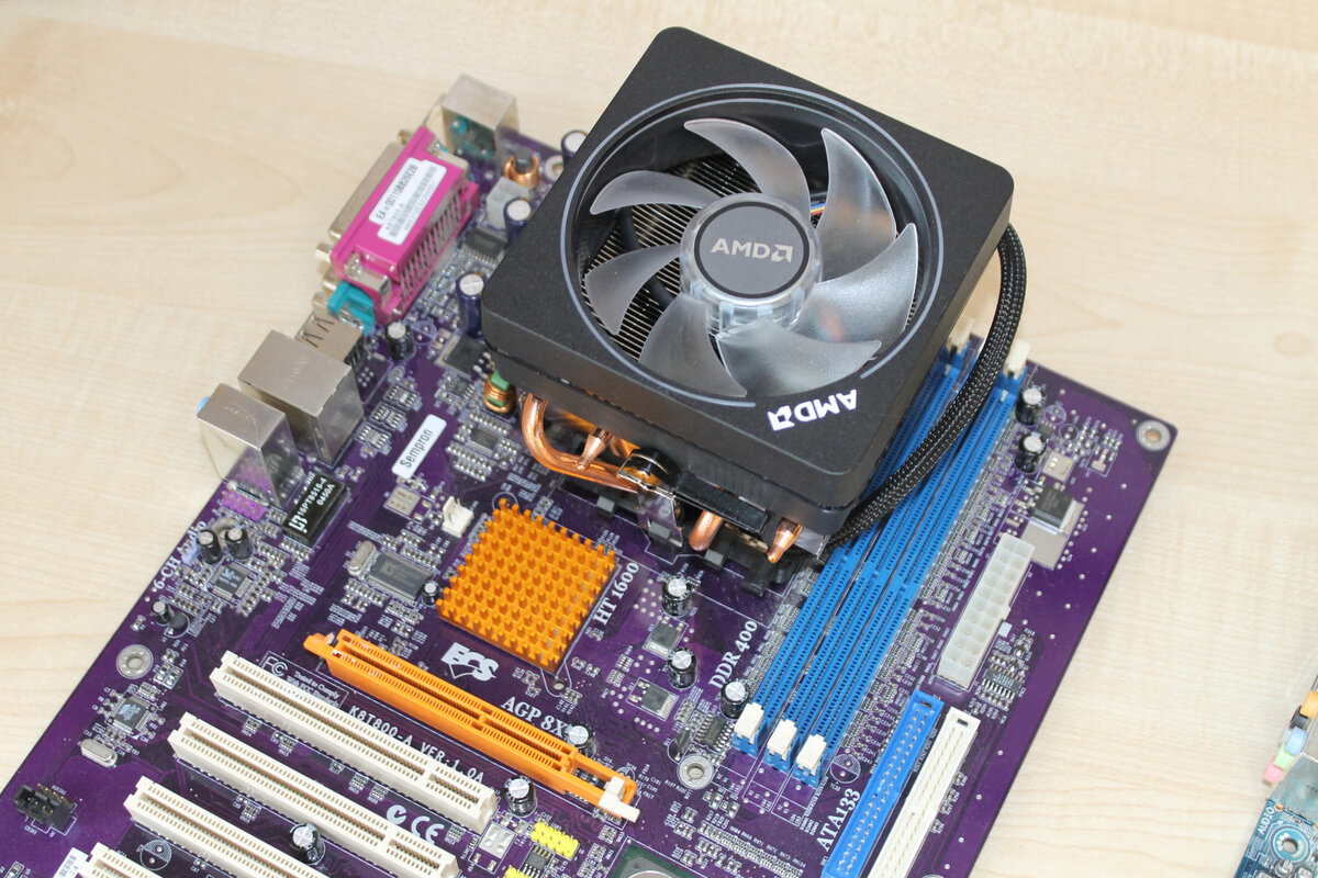 Подойдет ли кулер к материнской плате. Вентилятор от бп к материнской плате. Thermaltake big typhoon vx. Подключение кулера amd. Кулер для материнской платы asus.