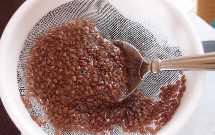 Семена льна можно принимать в виде отвара или киселя