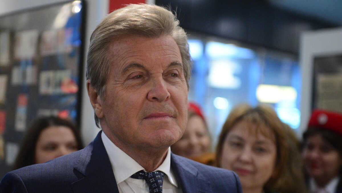 Лев Лещенко.