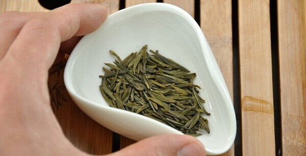 Чахэ (茶荷).