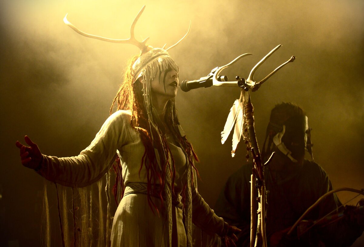 Лайф выступление датской группы Heilung