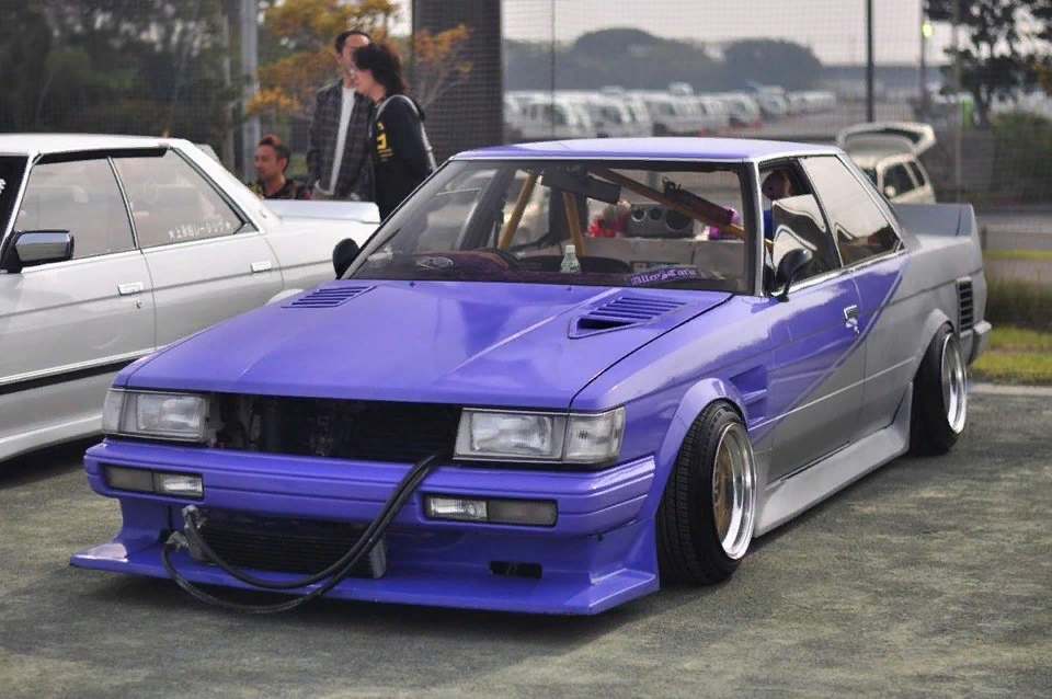 Nissan Shakotan