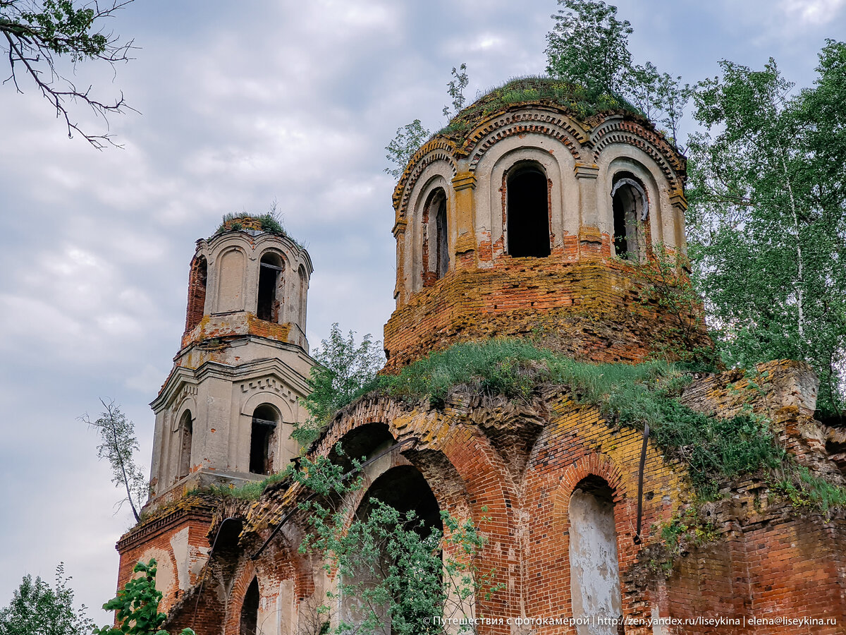 Красный Сулин заброшенный храм