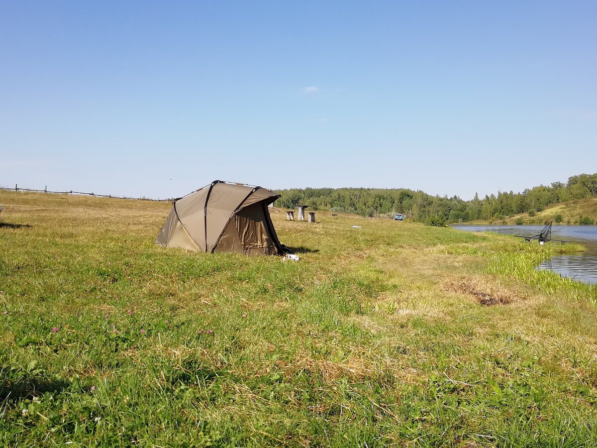 Приезжай со своей палаткой, удочкой и живи. Листай дальше >>>