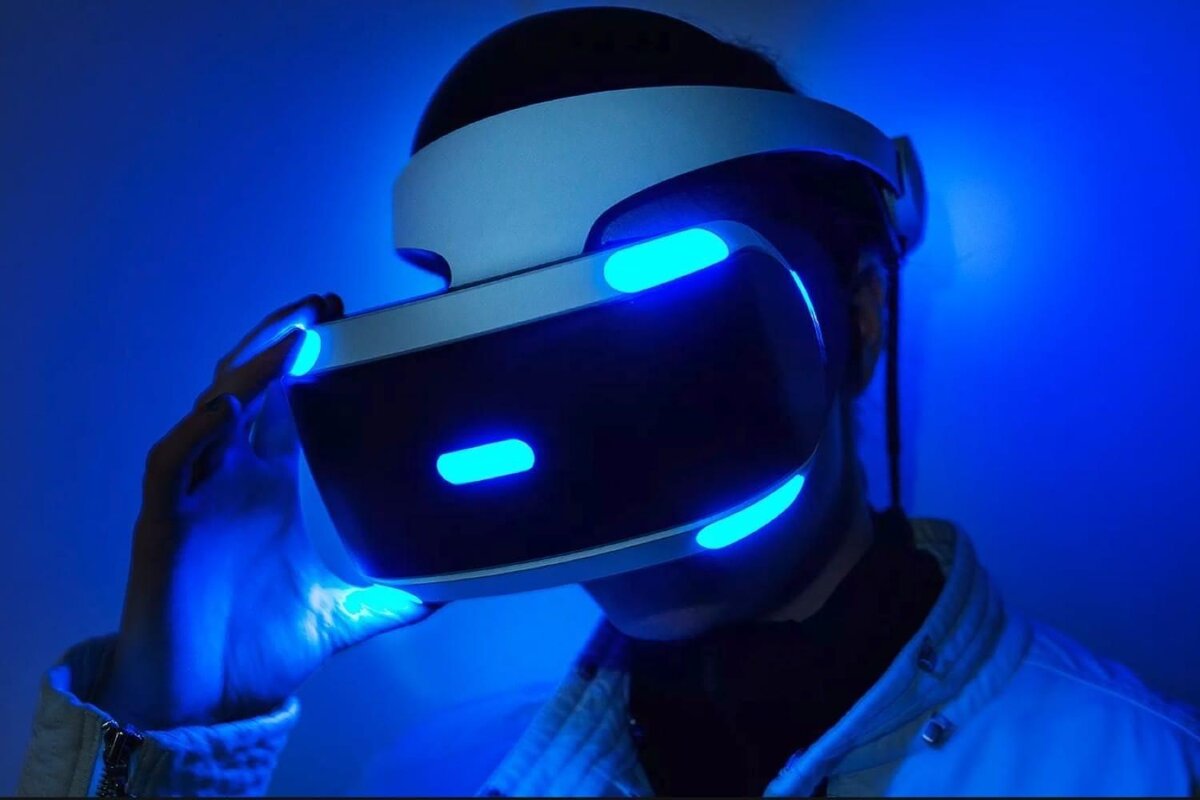 Sony начала разрабатывать VR-шлем для PlayStation 5