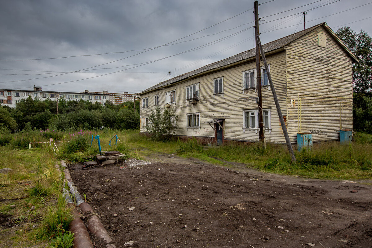 Окраина Питера бараки