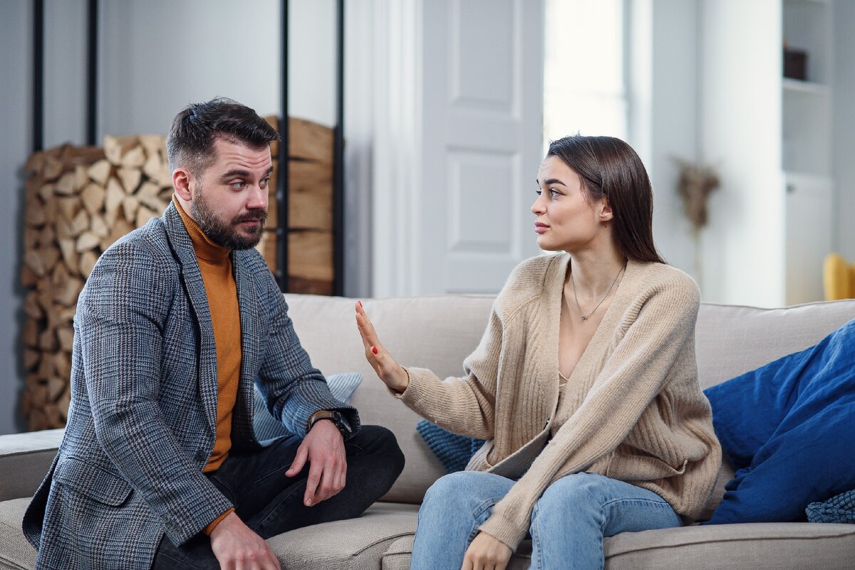 Разговоры многое решают.