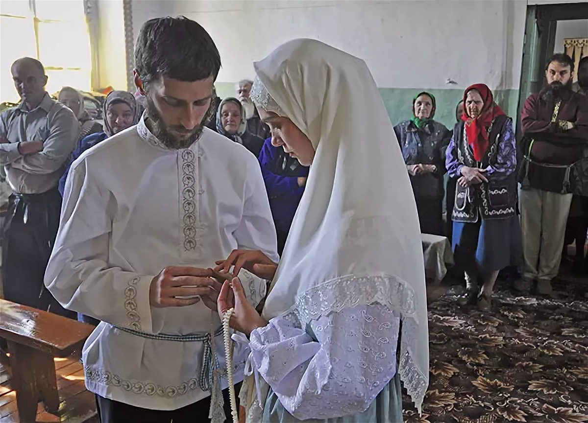 Староверы в православной церкви. Старообрядцы (раскольники, староверы). Старообрядческая Вера. Старообрядческая Вера венчание. Старообрядцы Беспоповцы.